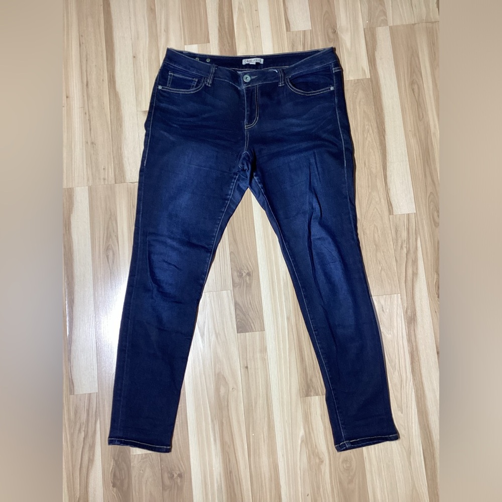 CAbi Skinny Dark Wash Jeans Size 10